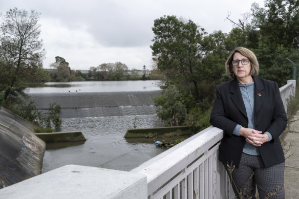 City of Greater Dandenong councillor Rhonda Garad fears “another Maribyrnong” could hap   if warnings astir  drainage astatine  Sandown aren’t decently  addressed,