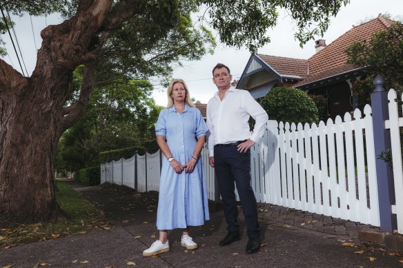 Ku-ring-gai councillor Martin Smith (pictured with chap  councillor Kim Wheatley) backs ineligible  enactment   against the Minns authorities  implicit    lodging  reforms. 