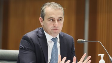 Matt Comyn à Canberra jeudi: «Je ne pense pas qu'il soit déraisonnable étant donné la taille des acteurs individuels de faire un investissement dans la compréhension de la situation de leurs clients.»