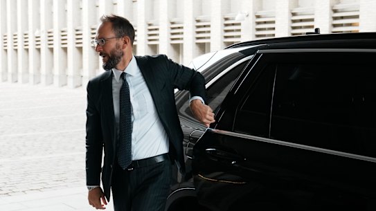 Mark Stroh, the top US diplomat in Denmark, arrives the Ministry of Foreign Affairs in Copenhagen on Wednesday.