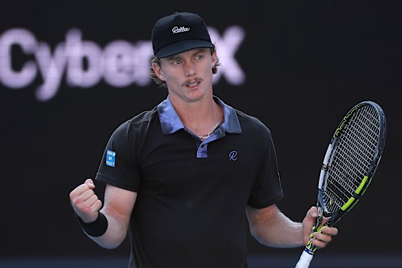 Dane Sweeney celebrates winning the third set.