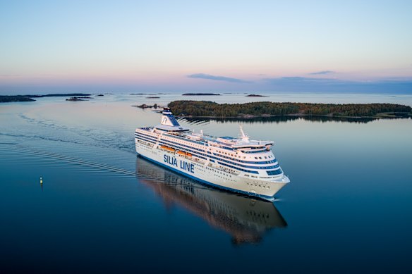 MS Silja Serenade.