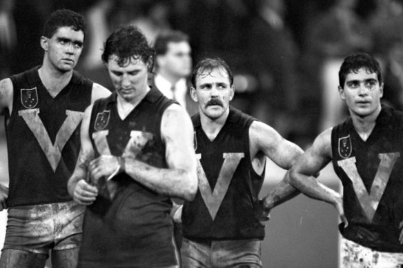 Members of the Victorian State of Origin team in 1990.