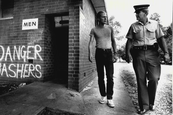 Gary Cox and Senior Sergeant Brian Gately, photographed for an October 1988 article in The Sydney Morning Herald. Gately was appointed to the Police Gay and Lesbian Liaison Unit.