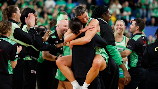 West Coast Fever have booked a spot in the prelims. 