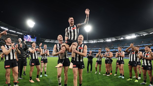 Tim Membrey celebrates game 200.