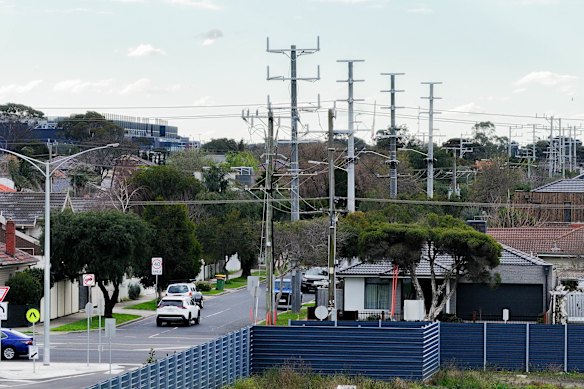 Jemena has been installing enormous poles on Melbourne streets to transfer power to NextDC’s M3 data centre.