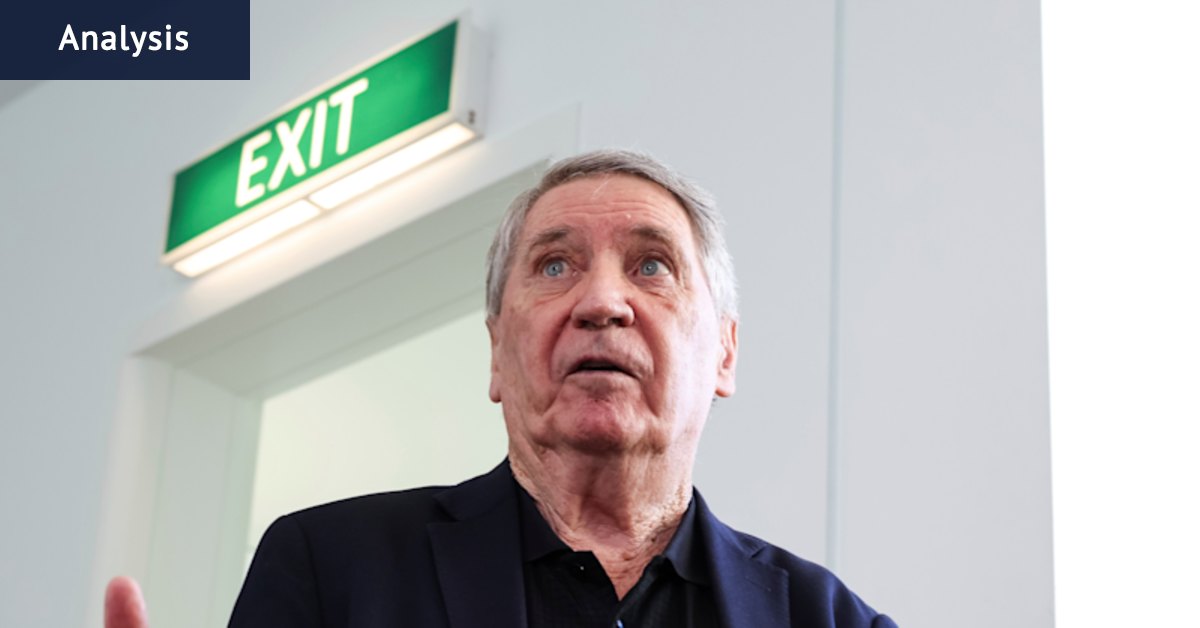 Dennis Richardson’s resignation raises questions about Bondi attack inquiry