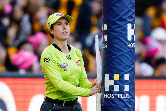 Roffey will goal umpire her 300th AFL match on Saturday.