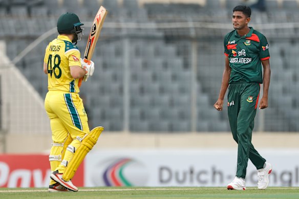 Nahid Rana confronts Josh Inglis.