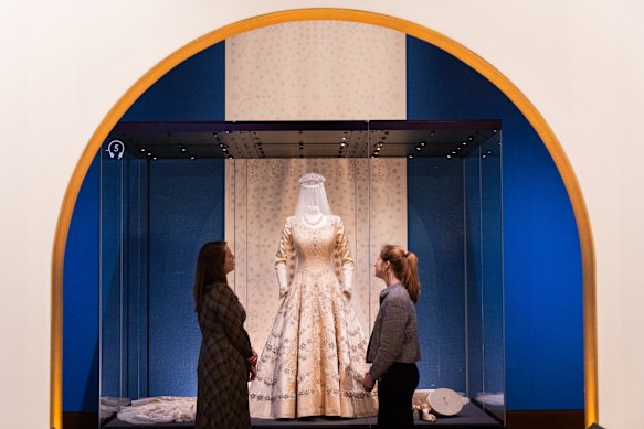 Elizabeth&rsquo;s almost 80-year-old wedding dress, veil and train on display.