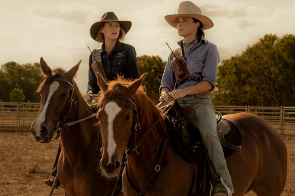 Anna Torv as Emily Lawson and Philippa Northeast as her daughter, Susie, in Territory.