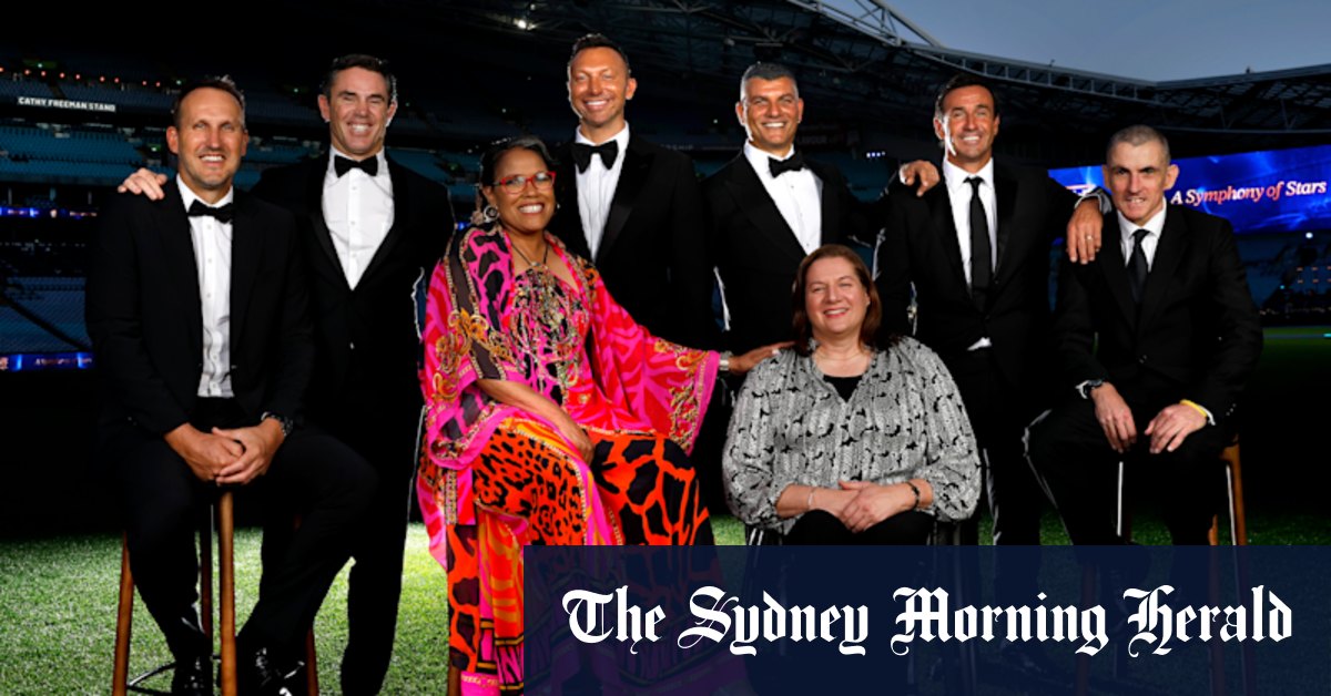 Cathy Freeman returns to Olympic stadium 25 years on as first inductee into hall of fame