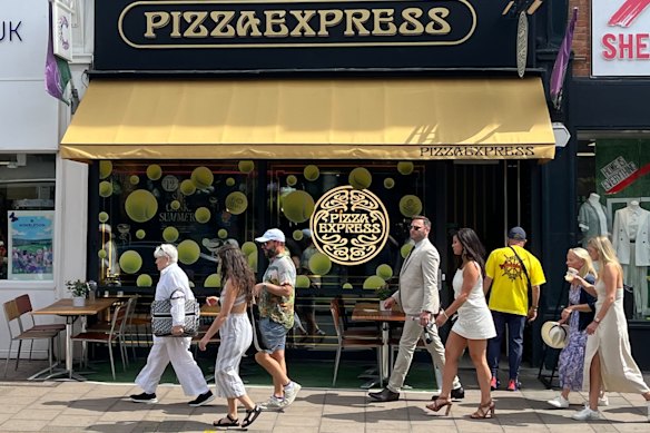 Pizza Express getting in on the Wimbledon fun.