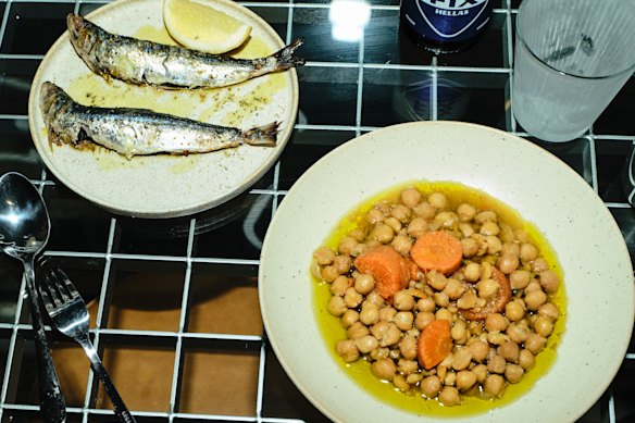 Chickpeas a la Diporto and wood roasted sardines.