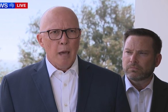 Peter Dutton speaks in Mindarie alongside Pearce candidate Jan Norberger.
