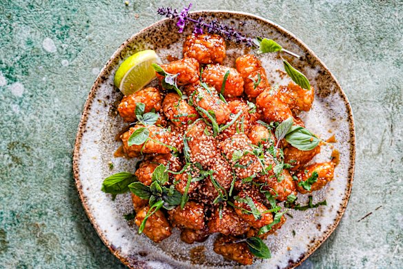 Bang bang tater tots are so delicious, they come with a warning.