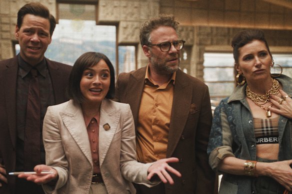 Ike Barinholtz, Chase Sui Wonders, Seth Rogen and Kathryn Hahn in The Studio.