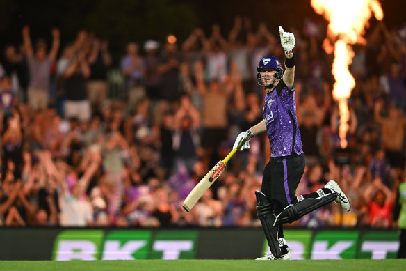 Mitch Owen celebrates his whirlwind hundred for the Hurricanes in this year’s BBL final.