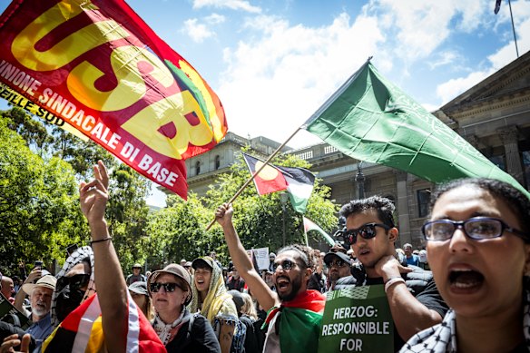 Protesters at Sunday’s rally in Melbourne.