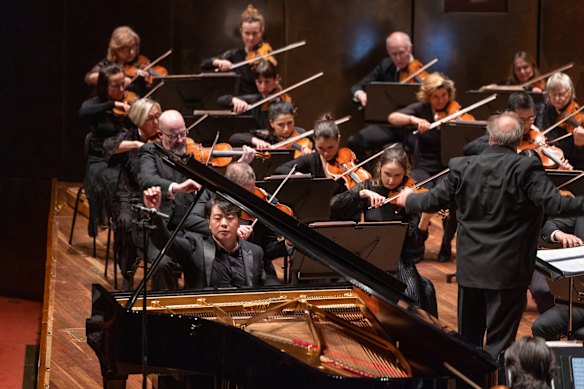 Pianist Lang Lang with the Melbourne Symphony Orchestra.