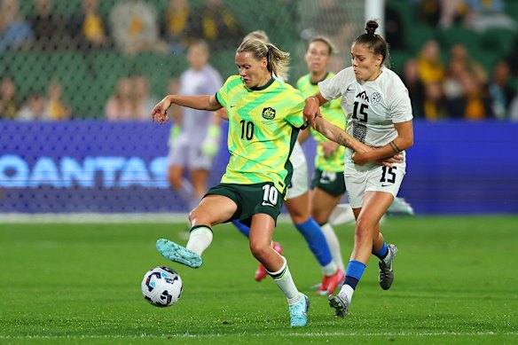 Emily van Egmond.