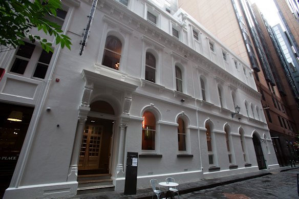 The steakhouse will be housed in the building that was formerly home to the iconic Mietta’s restaurant, and later, Stokehouse City.