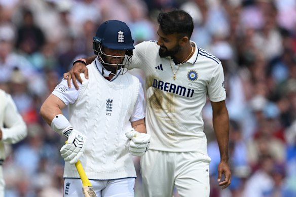 Akash Deep put his arm around Ben Duckett after dismissing the England batter.