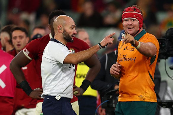 Harry Wilson urges referee Andrea Rinaldi to review the last ruck.