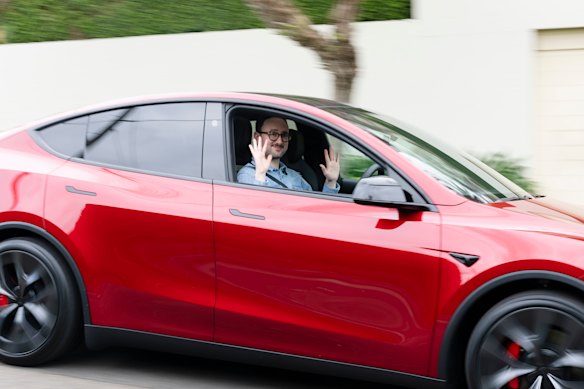 Tesla’s Full Self-Driving (Supervised) mode in action.