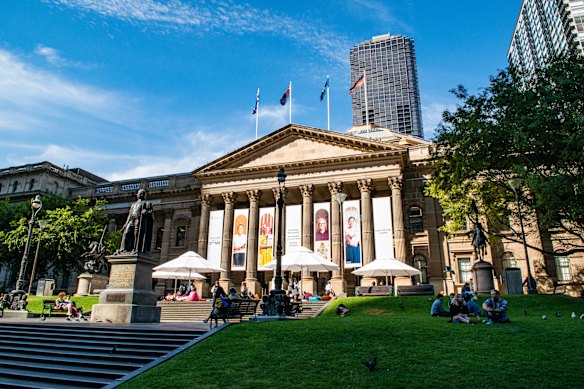 Changes at the State Library have prompted outcry from writers, researchers and librarians.