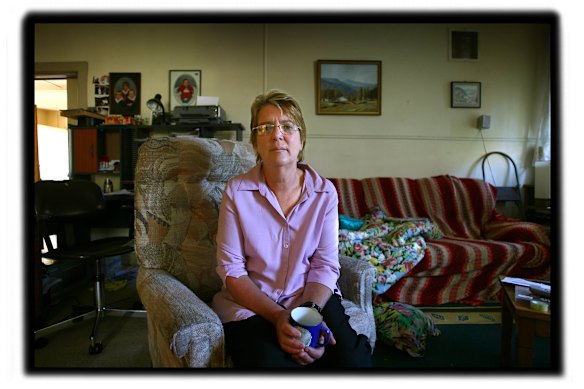 Marion Wishart, mother of Bonnie Clarke, in her Wonthaggi home in 2006.