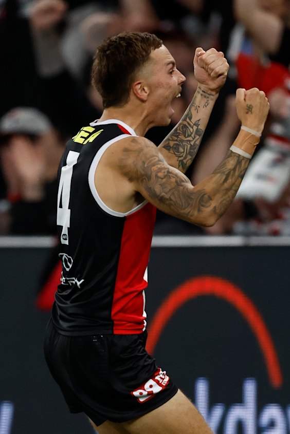 Collard celebrates a goal last year.