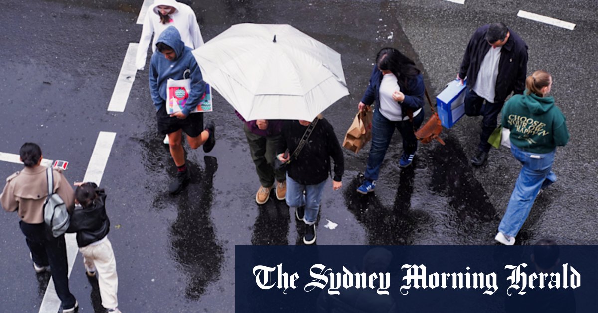 Melbourne gets wettest day in a year as Werribee, Hoppers Crossing hit hard by Sunday storms