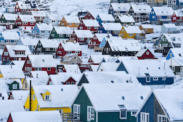 Greenland telah lama mengeluh bahwa tes kompetensi orang tua tidak adil.
