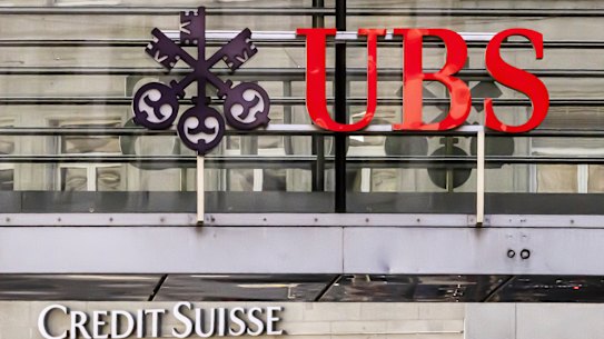 UBS/Credit Suisse
