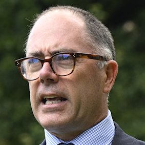  Richard Riordan is a supporter of former leader Brad Battin.