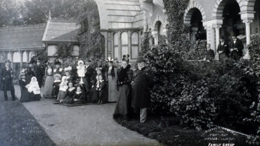 Sir Frederick Sargood and family outside the conservatory at Rippon Lea in 1902.