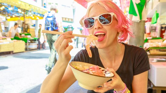 Australian travellers can save due to the falling US dollar, particularly when travelling with tourism operators who happily accept the greenback.