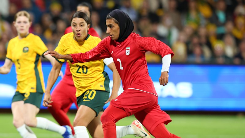 Iranian soccer players face pressure amid asylum concerns in Australia