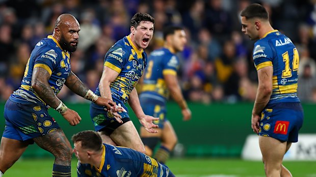 Mitchell Moses leaves Tallyn Da Silva in no doubt about his opinion on Sunday.