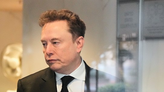 Elon Musk arrives at the US District Court in Oakland, California.