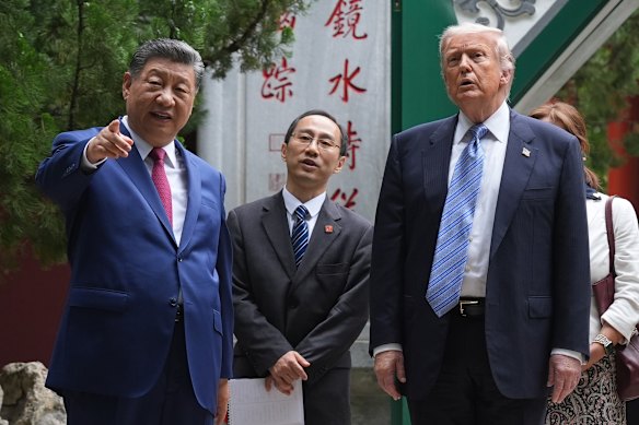 Donald Trump takes a tour with Xi Jinping at the Zhongnanhai leadership compound.