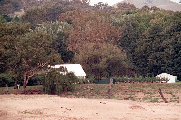 A temporary chapel was built on the banks of the Murumbidgee for Lachlan and Sarah’s wedding at Cavan.