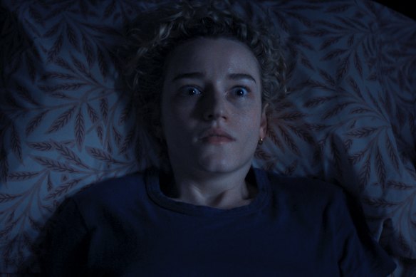 Julia Garner plays Justine, whose class goes missing in Weapons.