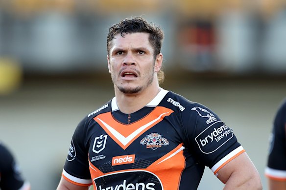 Former NRL star James Roberts has had his name cleared over charges of drug possession and suspected illegally obtained cash.