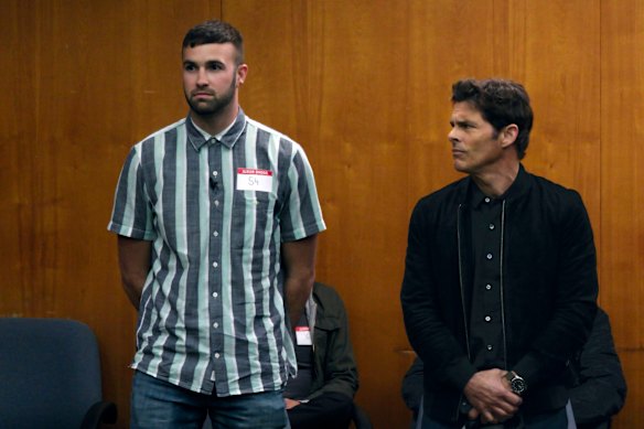 Ronald Gladden (left) and James Marsden in Jury Duty.