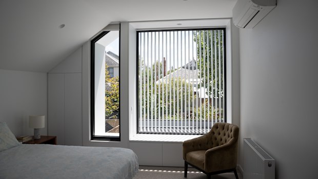 Yuan’s heritage-mandated pitched roof caused headaches for curtain installation.