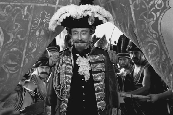 John Neville as the titular character in the 1980s comedy The Adventures of Baron Munchausen.
