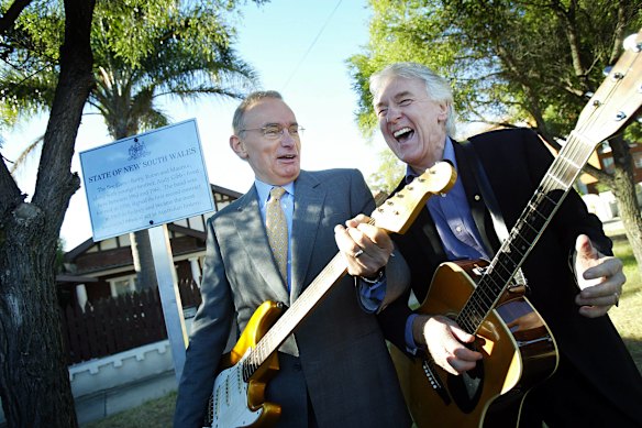 NSW Premier Bob Carr with Col Joye at the opening of a plaque for the recognition of the Bee Gees’ previous house in Maroubra in 2004.
